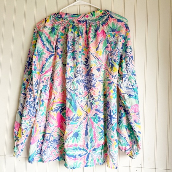 Lilly Pulitzer Size M 100% Silk  Elsa Top on Dancing On Deck Print - Picture 7 of 8